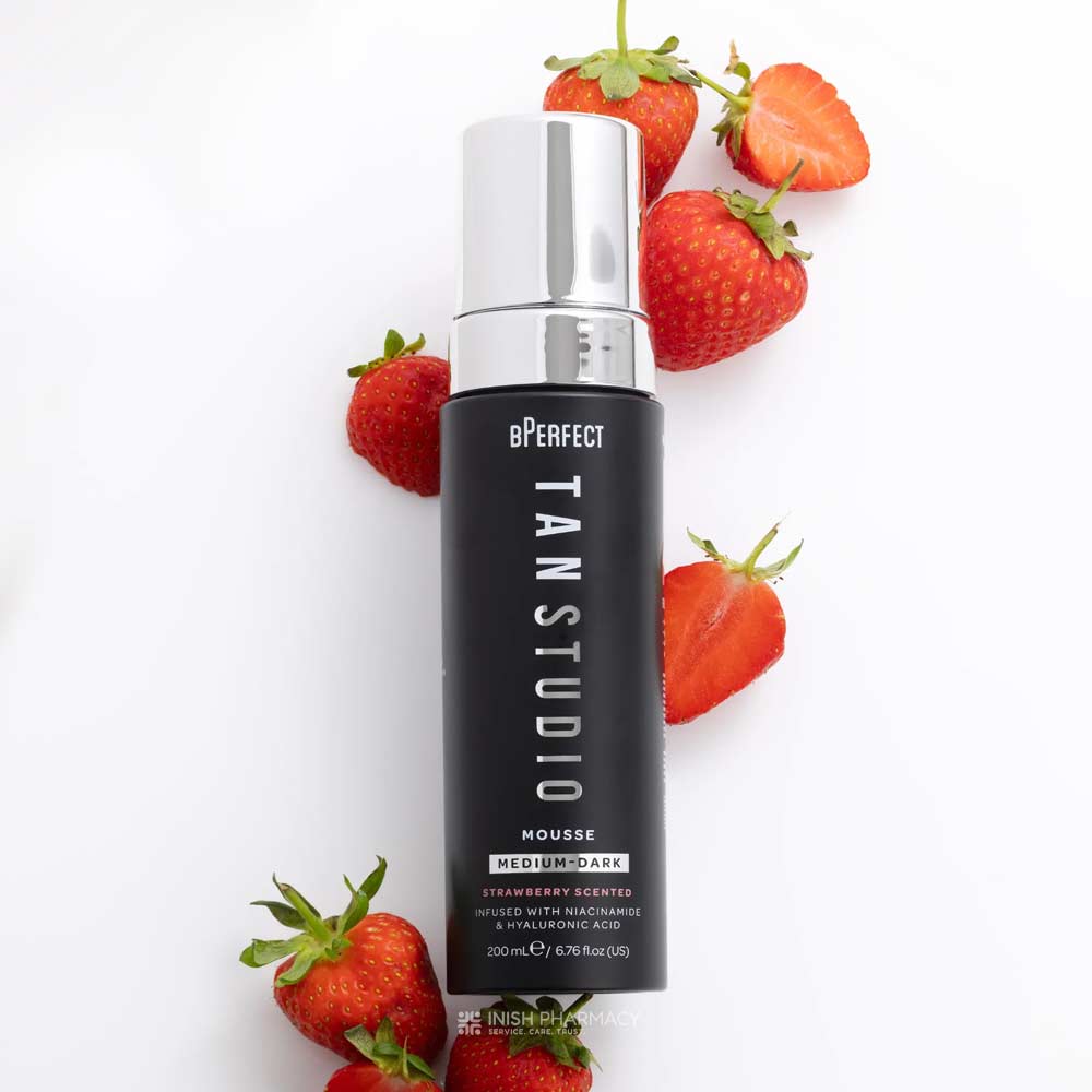 BPerfect Tan Studio Self Tanning Mousse Medium - Dark Strawberry Scented 200ml