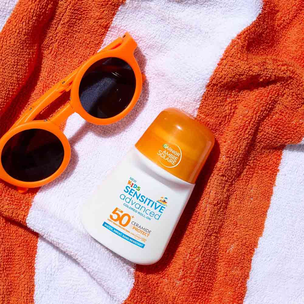 Garnier Ambre Solaire Kids Sensitive Advanced Coloured Roll On SPF50+ 50ml