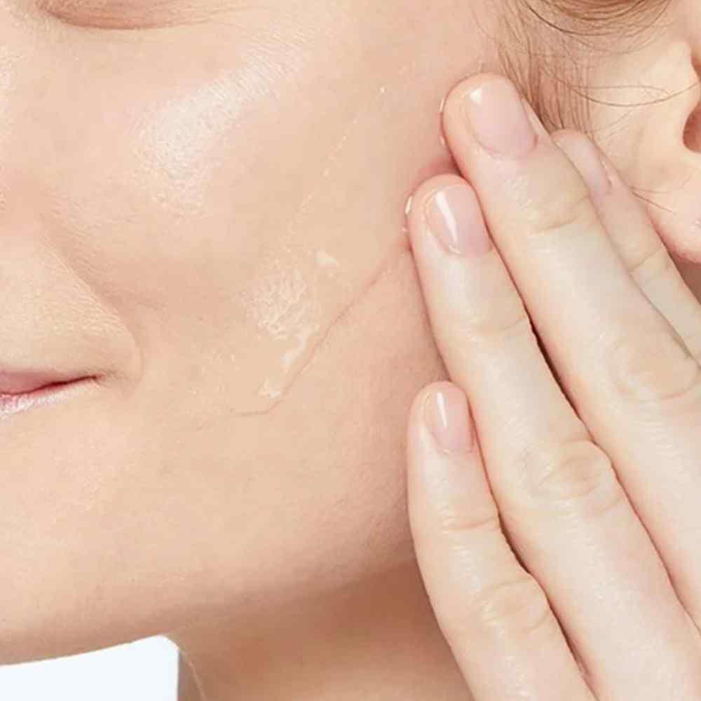 CeraVe SA Smoothing Cleanser 236ml