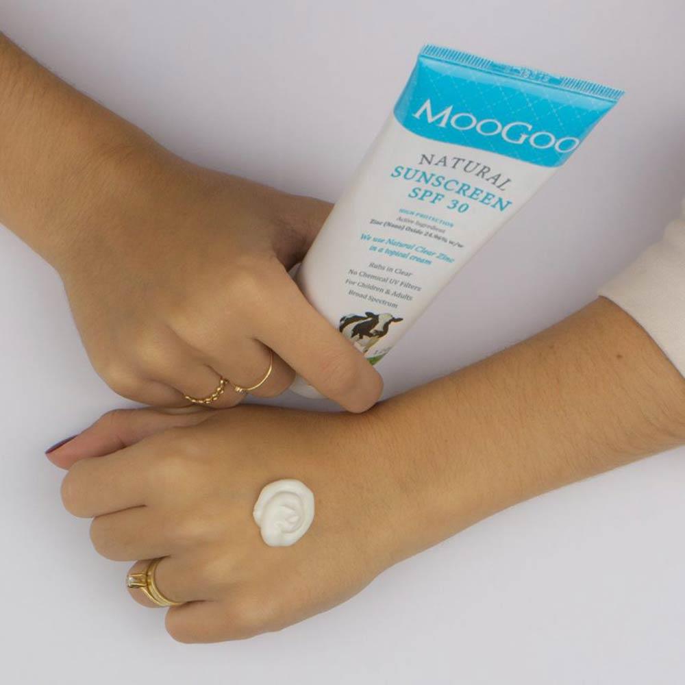Moogoo Natural Sunscreen SPF 40 High Protection 120g