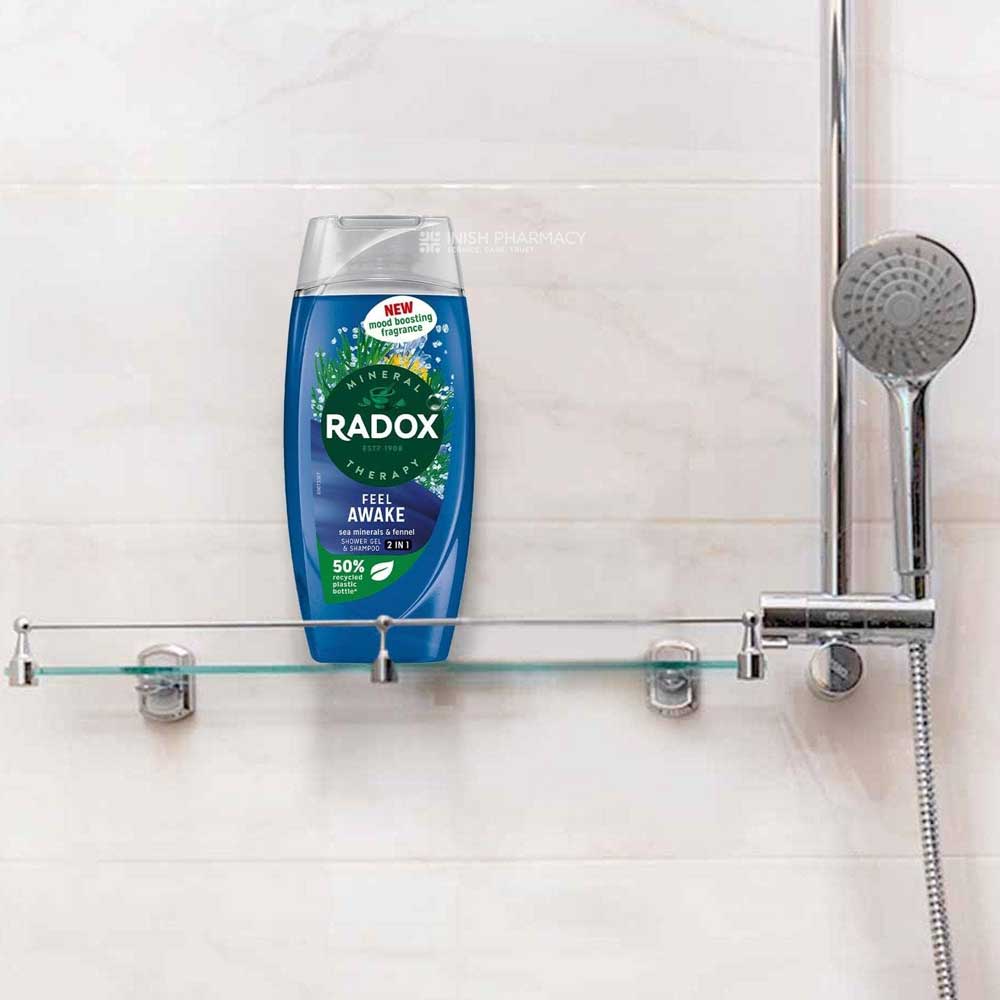 Radox Shower Feel Awake Sea Minerals & Fennel Shower Gel 225ml