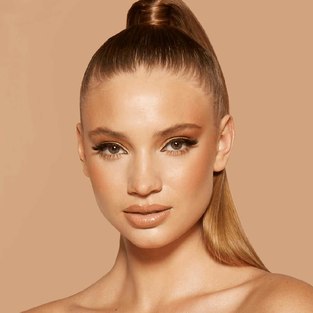 SOSU Dripping Gold CC Me In Foundation 03 Light