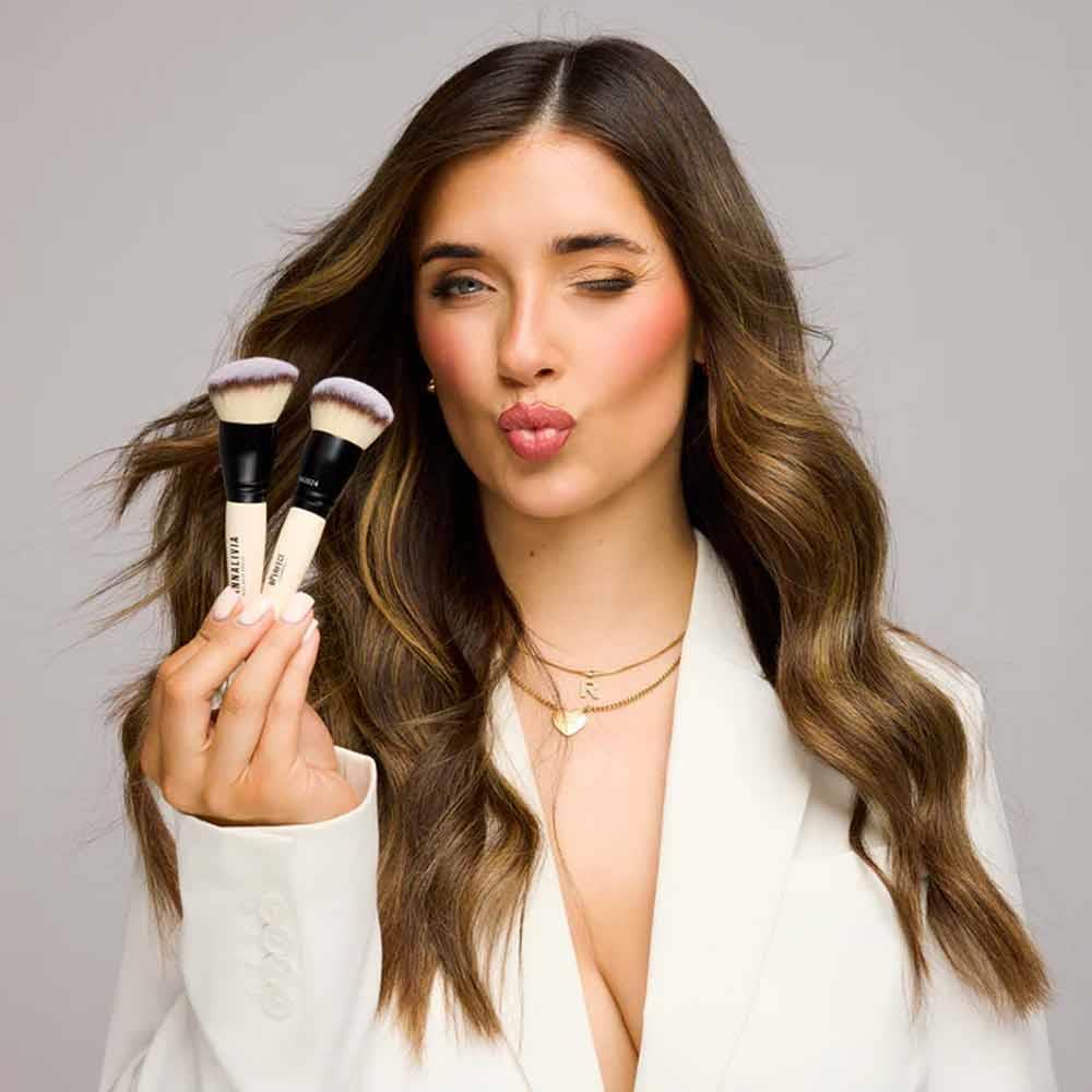 BPerfect Cosmetics Mini Cheek & Contour Brush