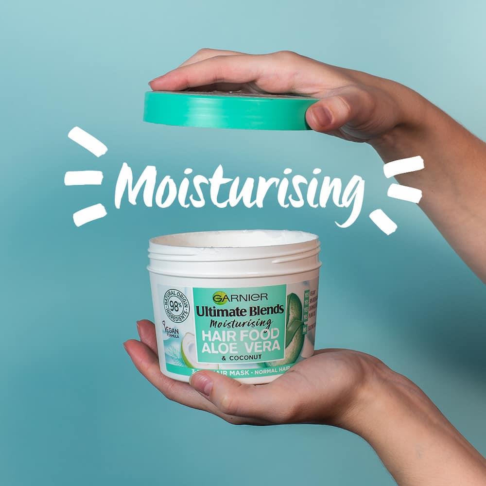 Garnier Ultimate Blends Moisturising Hair Food Aloe Vera 390ml