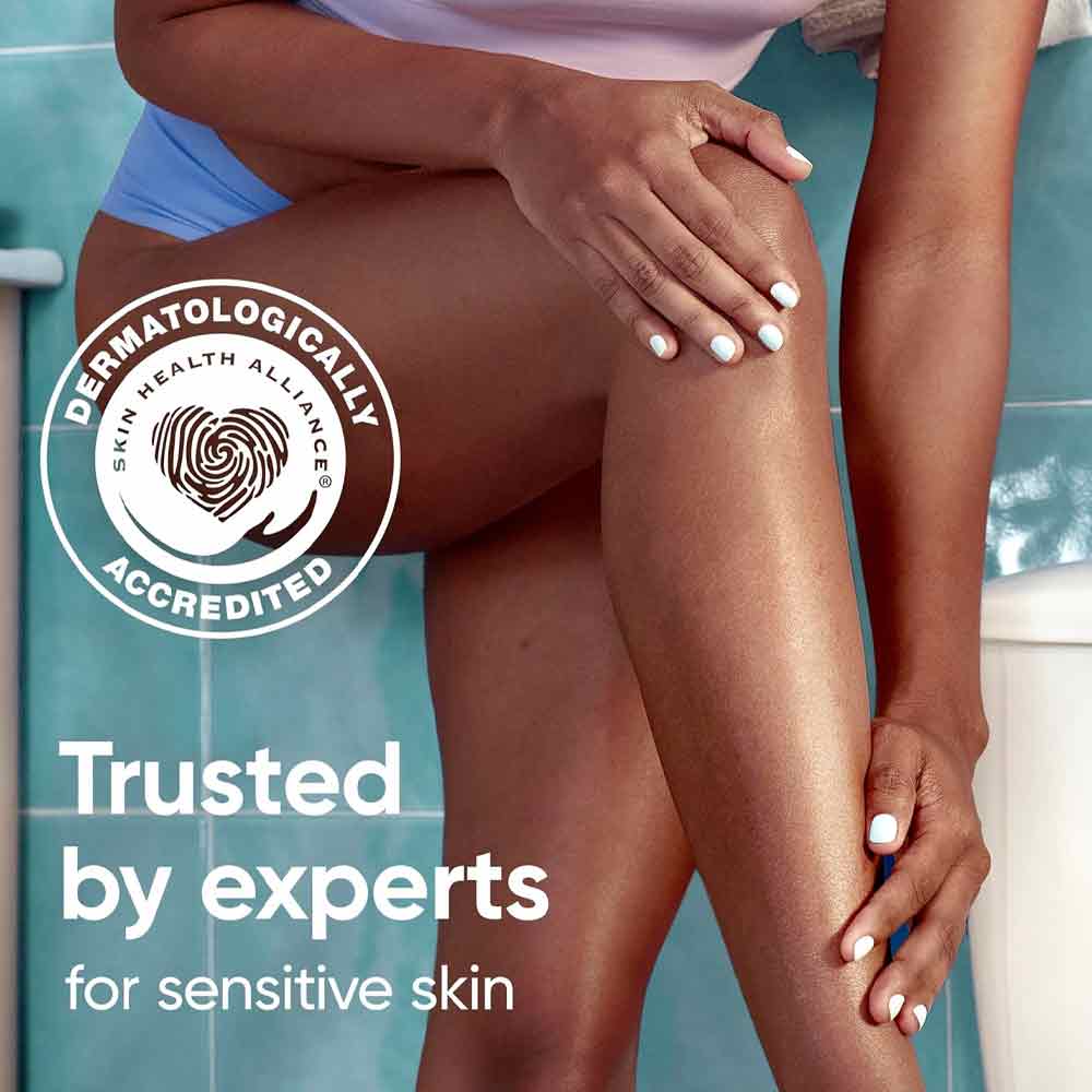 Gillette Venus Pro Comfort Glide Sensitive Razor + 3 Blades Starter Pack