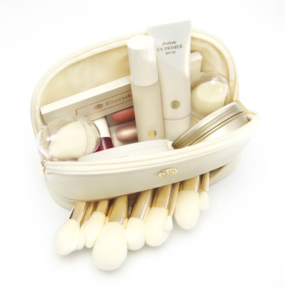 Lisa & Co Luxe Tier Make Up Bag