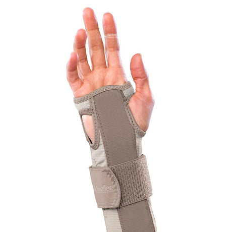Mueller Reversible Wrist Stabilizer Beige Small/Medium