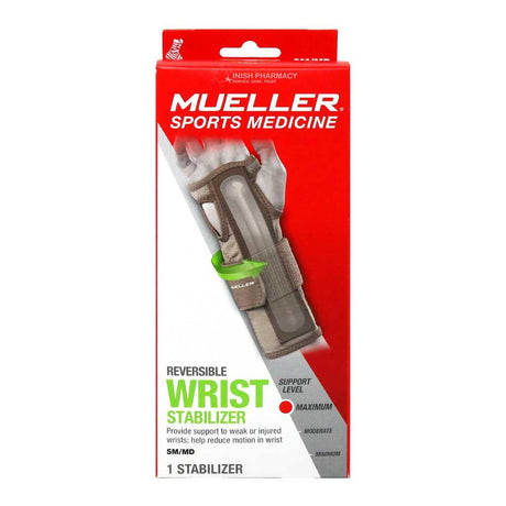 Mueller Reversible Wrist Stabilizer Beige Small/Medium – provides joint support and pain relief
