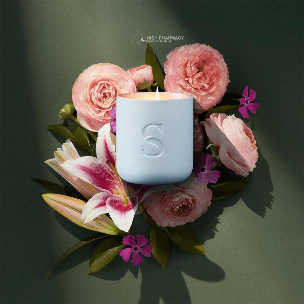 Sanctuary Spa Lily & Rose Scented Candle