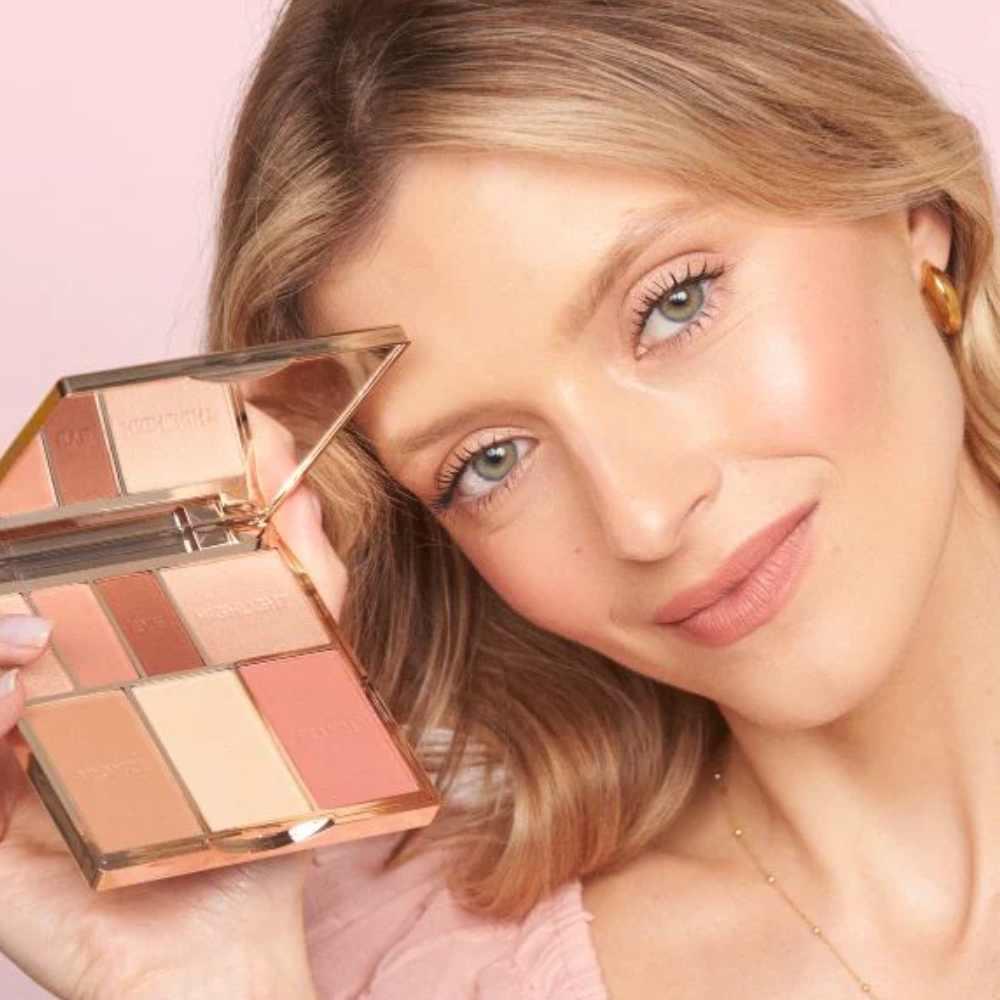 Sculpted by Aimee Bare Basics Eyes & Face Palette Peony