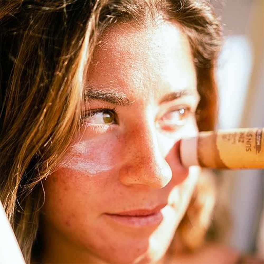 Suntribe Zinc Stick 100% Natural SPF50 - Mud Tint