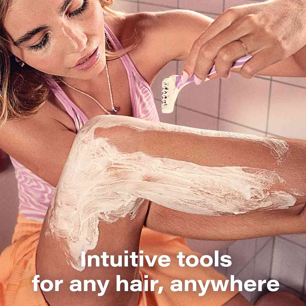 Wilkinson Sword  Xtreme3 Intuition Comfort Sensitive Disposable Razor 4+2 Free